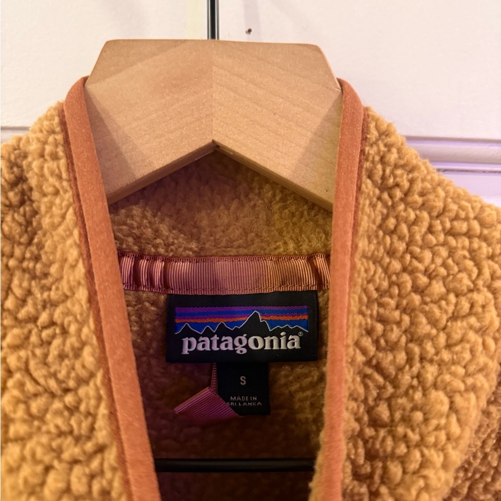 Patagonia Retro Pile Marsupial Pullover - Picture 5 of 5